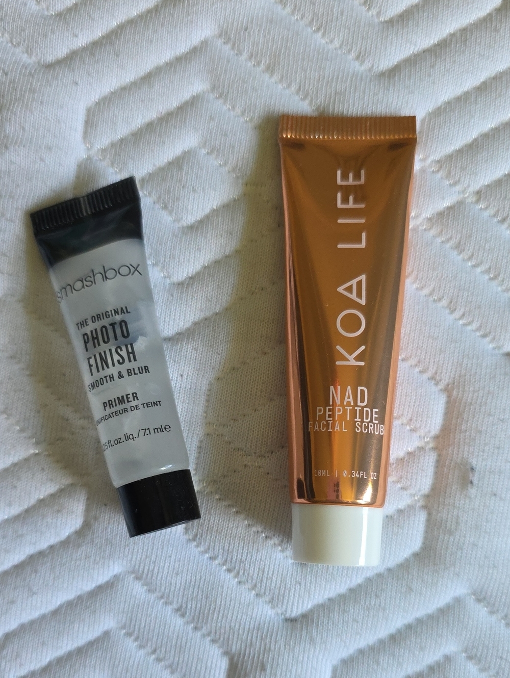 💚5/$20💚2 ITEMS - Koa Life NAD Peptide Facial Scrub & Smashbox Primer